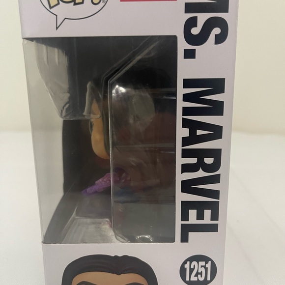 Funko Pop! Marvel Studios Ms. Marvel Vinyl Bobble Figure # 1251 - Picture 2 of 4